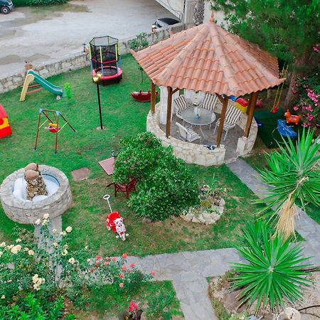 Yannis Pothoulakis Apartments Almirida Esterno foto