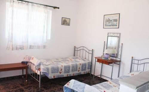 Yannis Pothoulakis Apartments Almirida Esterno foto