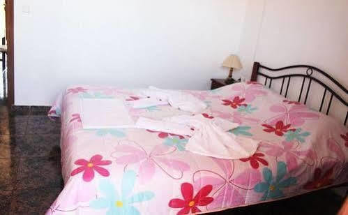 Yannis Pothoulakis Apartments Almirida Esterno foto